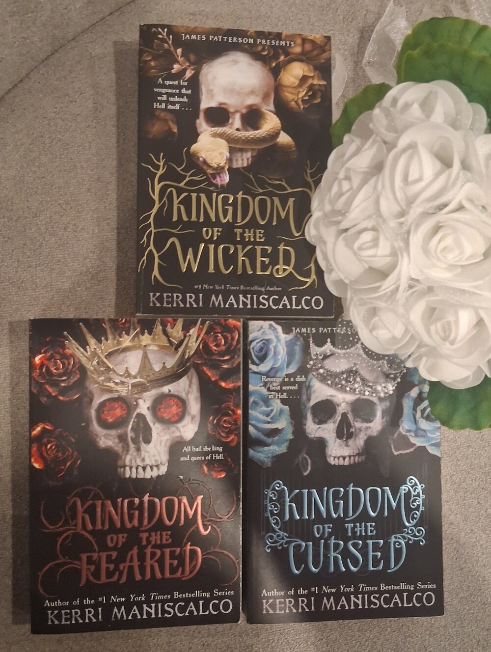 Kingdom of the wicked series🖤🖤 $35 for Trilogy
